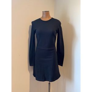 Long sleeve bodycon dress